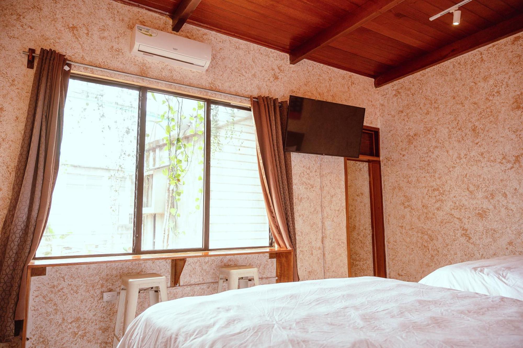 Macarena Hostel フローレス エクステリア 写真